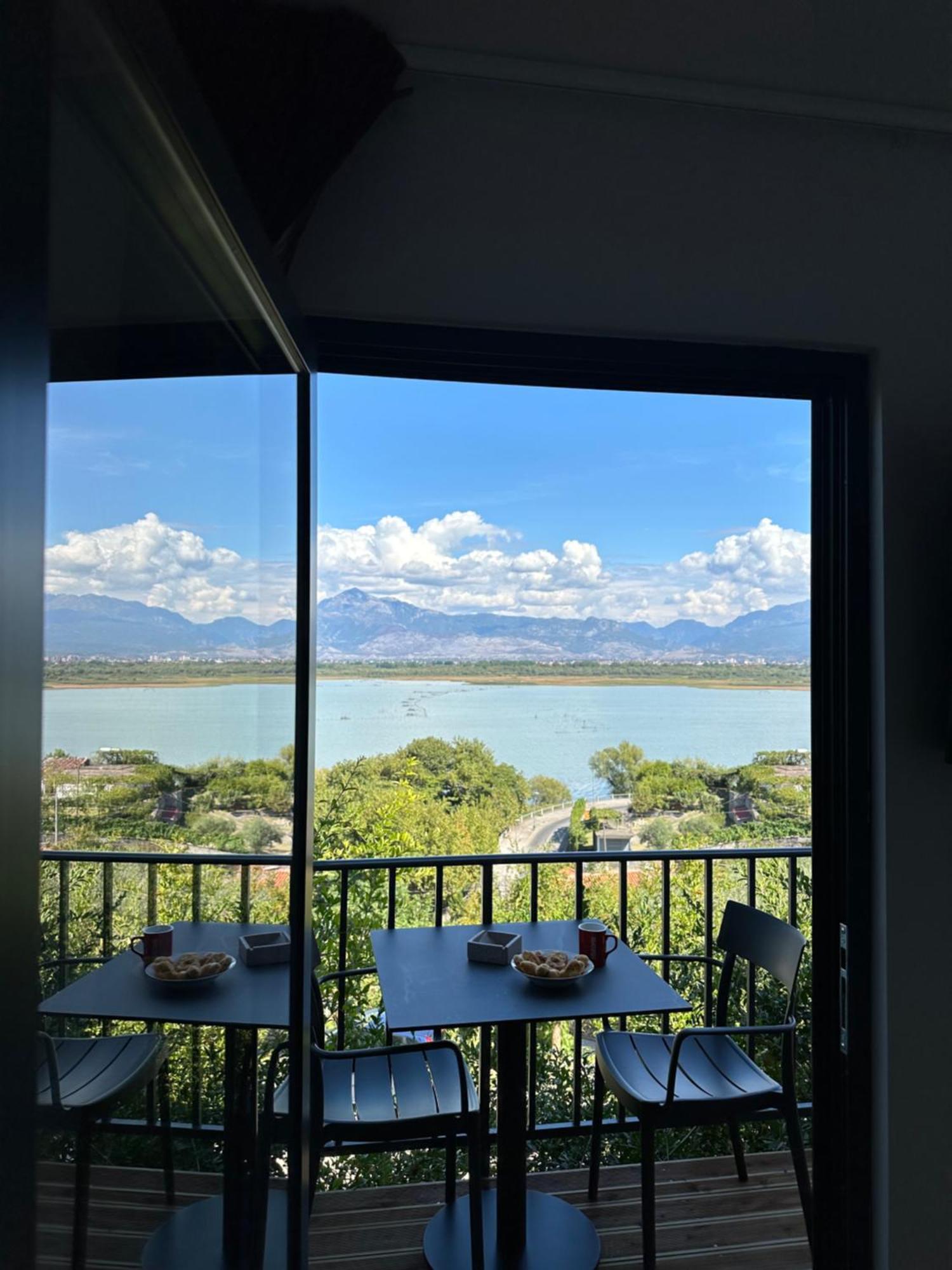 Lake Escape Villa Shiroke ชโคเดอร์ ภายนอก รูปภาพ